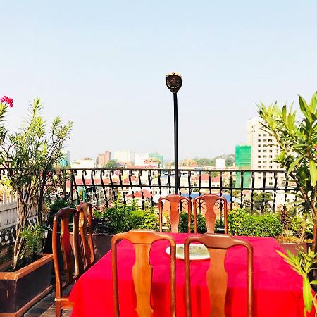 Hotel Luxury World Phnom Penh Eksteriør billede