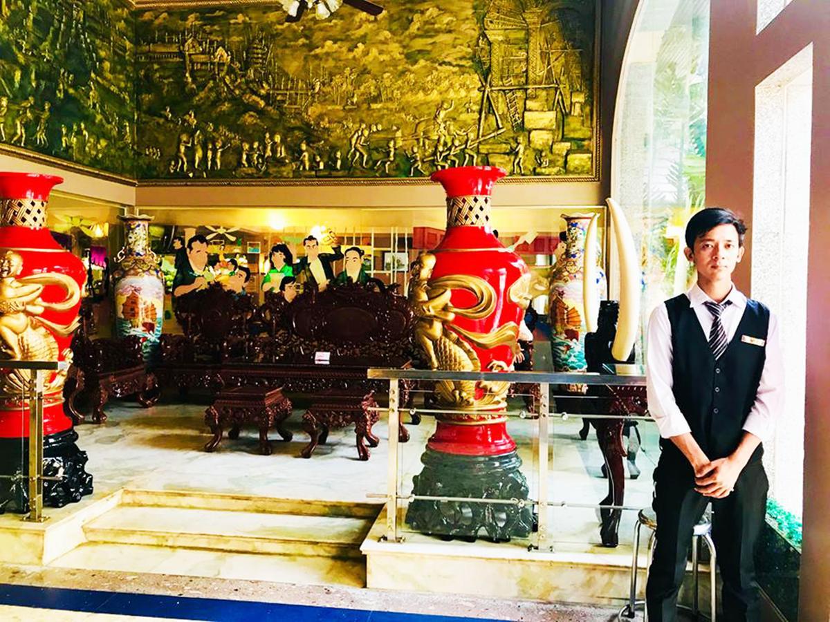 Hotel Luxury World Phnom Penh Eksteriør billede